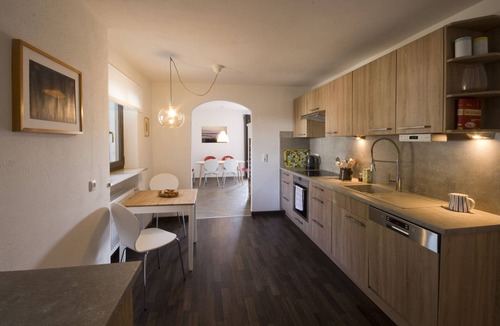 Chieming Apartment | Behindertengerechte Ferienwohnung mit Südterrasse
