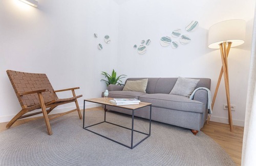 Cortes Apartment | Bellas Artes III apartment in Madrid