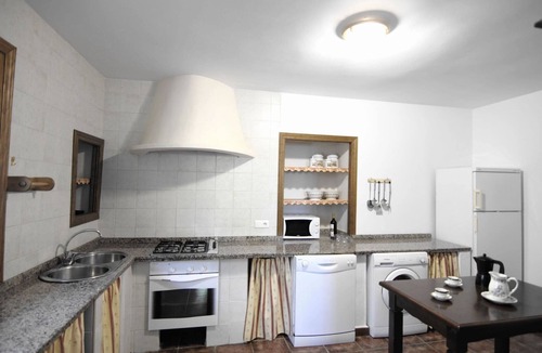 Antequera Cottage | Belvilla by OYO Casa Almendro