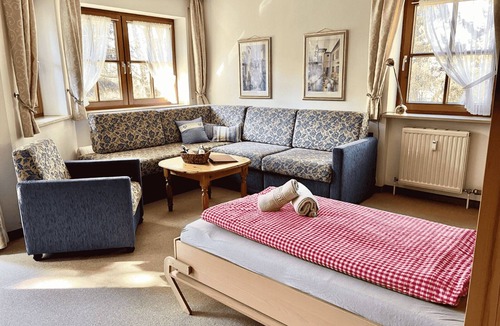 Oberstdorf Apartment | BERGFEX Edelweiß + summer-mountain-ticket