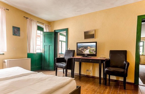 Schmilka Bed & Breakfast | Berghaus Rauschenstein: Triple room (half board) - Bio- & Nationalparkrefugium