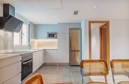 Nueva Espana Apartment | Bernabeu Place III apartment in Madrid
