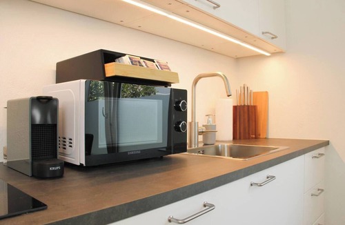 Freilassing Apartment | BeSSa Homes Modern apartment 6 pers, garden