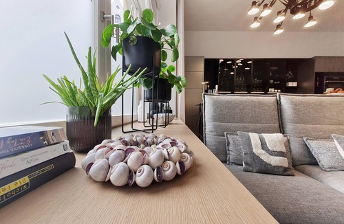 Dreimuhlen Apartment | Best deal in town ! Omuntu Designer Apt in the center of Munich