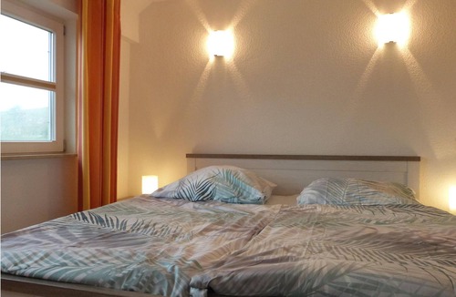 Monchgut-Granitz Apartment | Between the Baltic Sea beach and the Bodden, the Boddenhus apartment house awaits you with its brigh