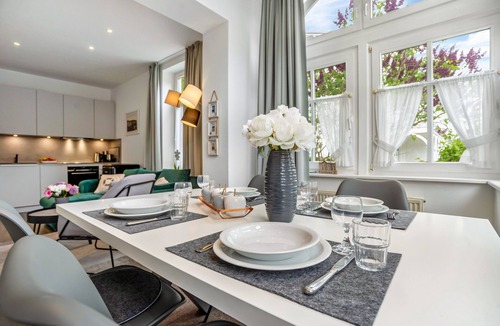 Binz Apartment | “Beyond Eden” at Villa Eden: 2-Room Apartment with Balcony Near the Beach