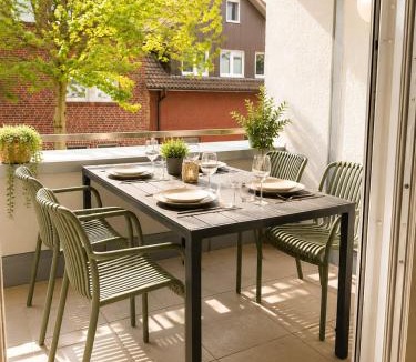 Ahaus Apartment | BHH Living Ahaus: Balcony Apartment