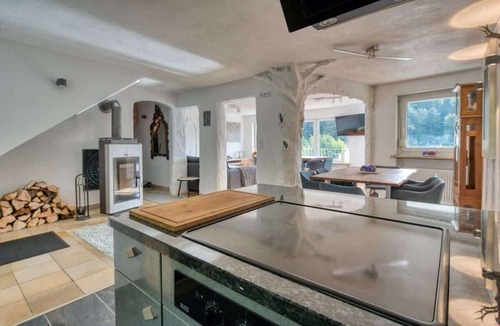 Triberg im Schwarzwald Condo | Big Property With Forest View | Sauna | Oven | BBQ