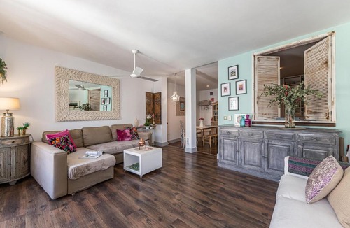 Embajadores Apartment | BNBHolder Spacious Dream SOL