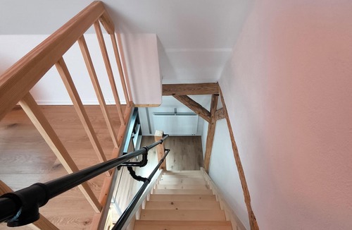 Singen Apartment | Bo'SeeAnNa II: DG maisonette holiday apartment: winding and cozy (43sqm)