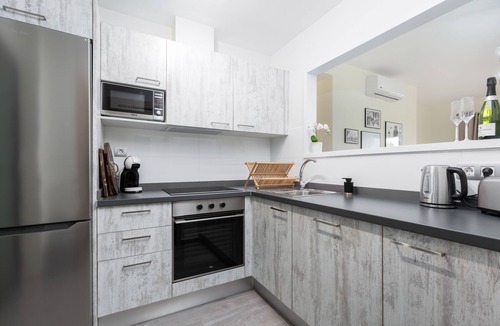 Caleta de Fuste Apartment | Boutique Luxury in Caleta de Fuste: Exclusive 2-Bedroom Apartment