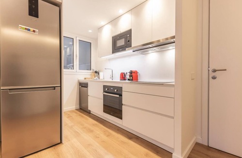 el Mercadal Apartment | Bravissimo Afra, 2-bedroom apartment in the center of Girona