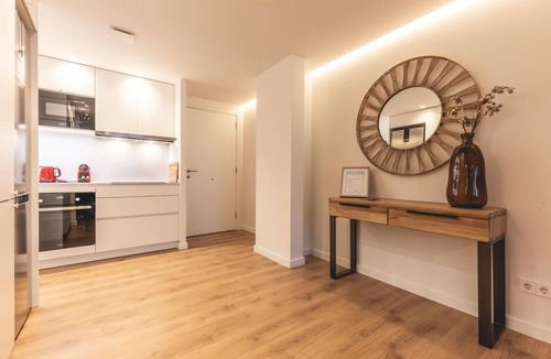 el Mercadal Apartment | Bravissimo Afra, 2-bedroom apartment in the center of Girona