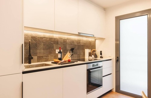 Eixample Apartment | Bravissimo Devesa, 3 bedrooms and near the parc