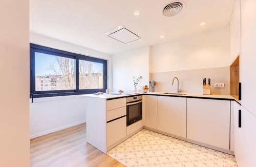 Eixample Apartment | Bravissimo Palau Firal, near parc La Devasa