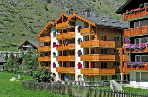Zermatt Apartment | Breithorn by Interhome