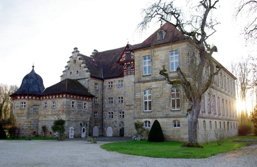 Ebern Apartment | Brennmeister vacation apartment (65sqm) on the second floor with a view of the estate