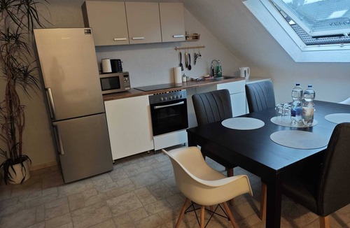 Oppum Apartment | Bright 3-room apartment with 7 beds