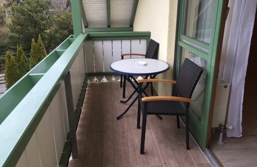Bad Griesbach im Rottal Apartment | Bright apartment (40 sqm) for up to 3 people with furnished balcony