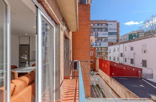 Carabanchel Apartment | Bright and Fantastic 1H - Madrid Rio Apartment D
