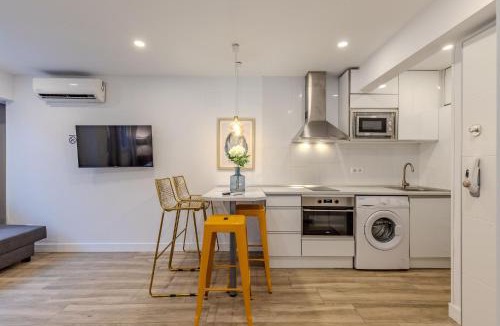 Carabanchel Apartment | Bright and Fantastic Studio - Apartment Embajadores A