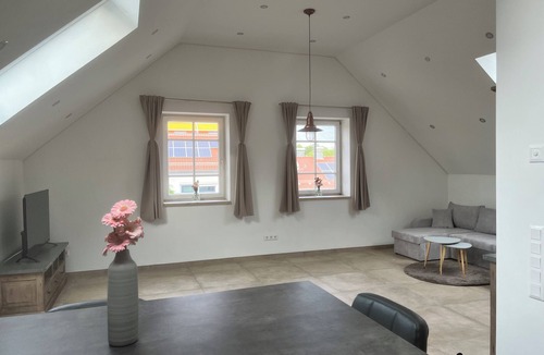 Vellberg Apartment | Bright apartment at the medieval castle of Vellberg