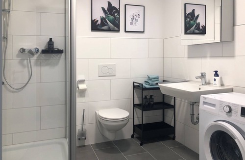 Schweinfurt Apartment | bright furnished 1 room apartment with elevator