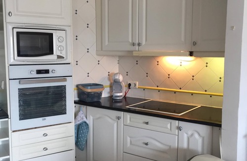 Moraira Apartment | Bright, spacious apartment in Moraira town with vineyard and mountain views,