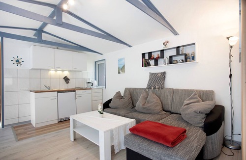 Bakenberg House | Bungalow 'Bungalow Netzboden, Bgl 28' with Private Terrace and Wi-Fi