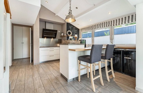 Haddorfer Seen House | Bungalow Malibu L by the Lake with Sauna