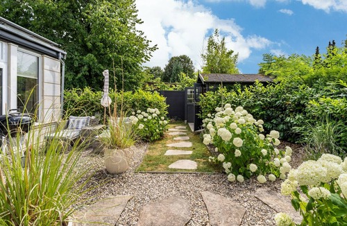 Haddorfer Seen House | Bungalow Malibu L by the Lake with Sauna