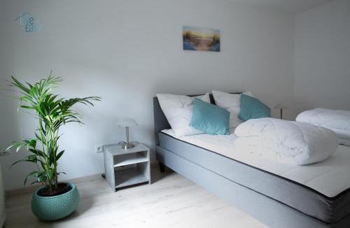 Zirndorf Apartment | Bungalow near by Playmobil and fair Nuremberg