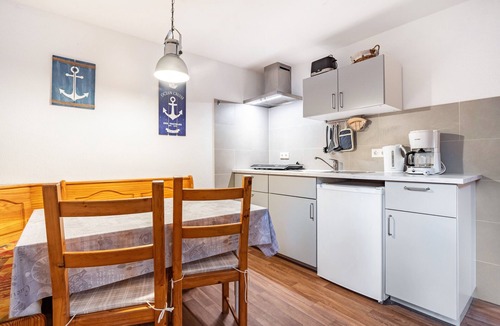 Bakenberg House | Bungalow "Zur Boje, Bgl 19" with Private Terrace & Wi-Fi