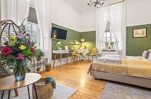 Haseluenne Hotel | Burghotel Haselünne