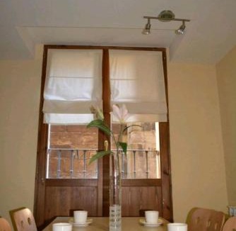 Puente La Reina Apartment | Cálido y acogedor apartamento en el corazón de Puente la Reina