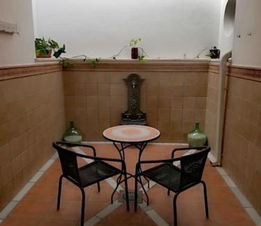 Hornachuelos Apartment | Caño de Hierro