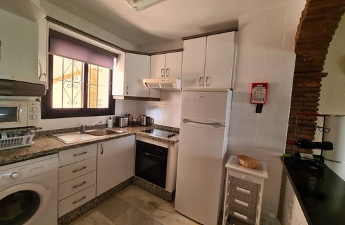 Calahonda Apartment | Calahonda Apartment's 77 Walking distance to Beach