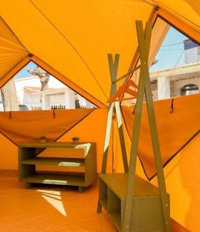Canet de Mar House | Camping Costa Dorada Tienda Cala