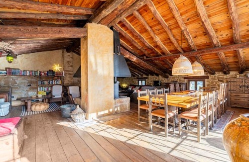 Prat de Comte House | Can Miqueló Total Solar Eclipse 2026 Whole House for 19 Guests