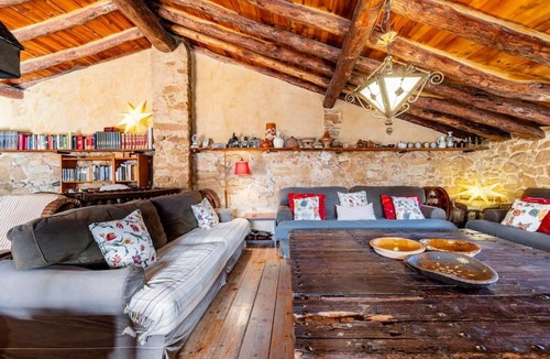 Prat de Comte House | Can Miqueló Total Solar Eclipse 2026 Whole House for 19 Guests