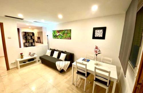 San Pablo Apartment | Carol's home II