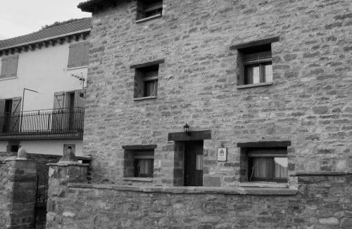 Olivan House | Casa Azón