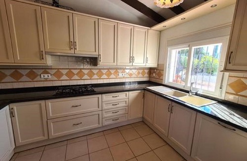 Canillas de Albaida Villa | Casa Bán Wonderful Villa with A/C 3 bedrooms 2 bathrooms. Private Pool & BBQ