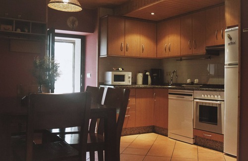 Oroso Cottage | Casa Cabo Aráns - charm in the Galician countryside, with all the comforts.
