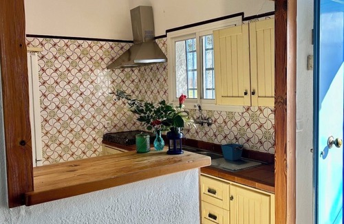 Arahal Cottage | Casa Castillo Charming Rural Getaway