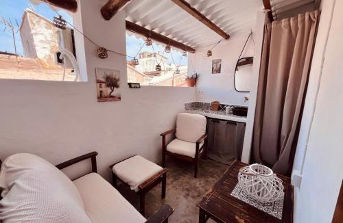 Abarán Hotel | CASA CERCANA LA CASA de LA ALEGRIA