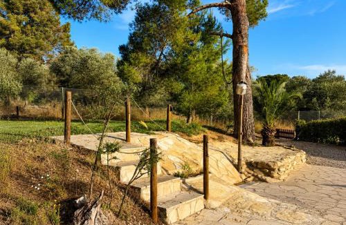 Mora d'Ebre Apartment | Casa con vistas, piscina y animales de granja, LA CASETA