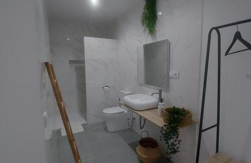Tivenys House | Casa de angil
