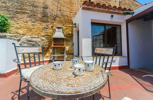 Penaflor House | Casa de la Robledo, Intimate Rural Getaway in Peñaflor