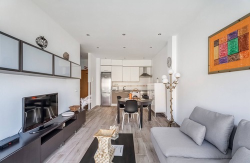 Tazacorte Apartment | 'Casa Graham' Apartment with Sea View, Balcony and Wi-Fi